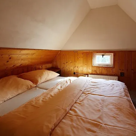 Lodge Kábrtova Bouda *
